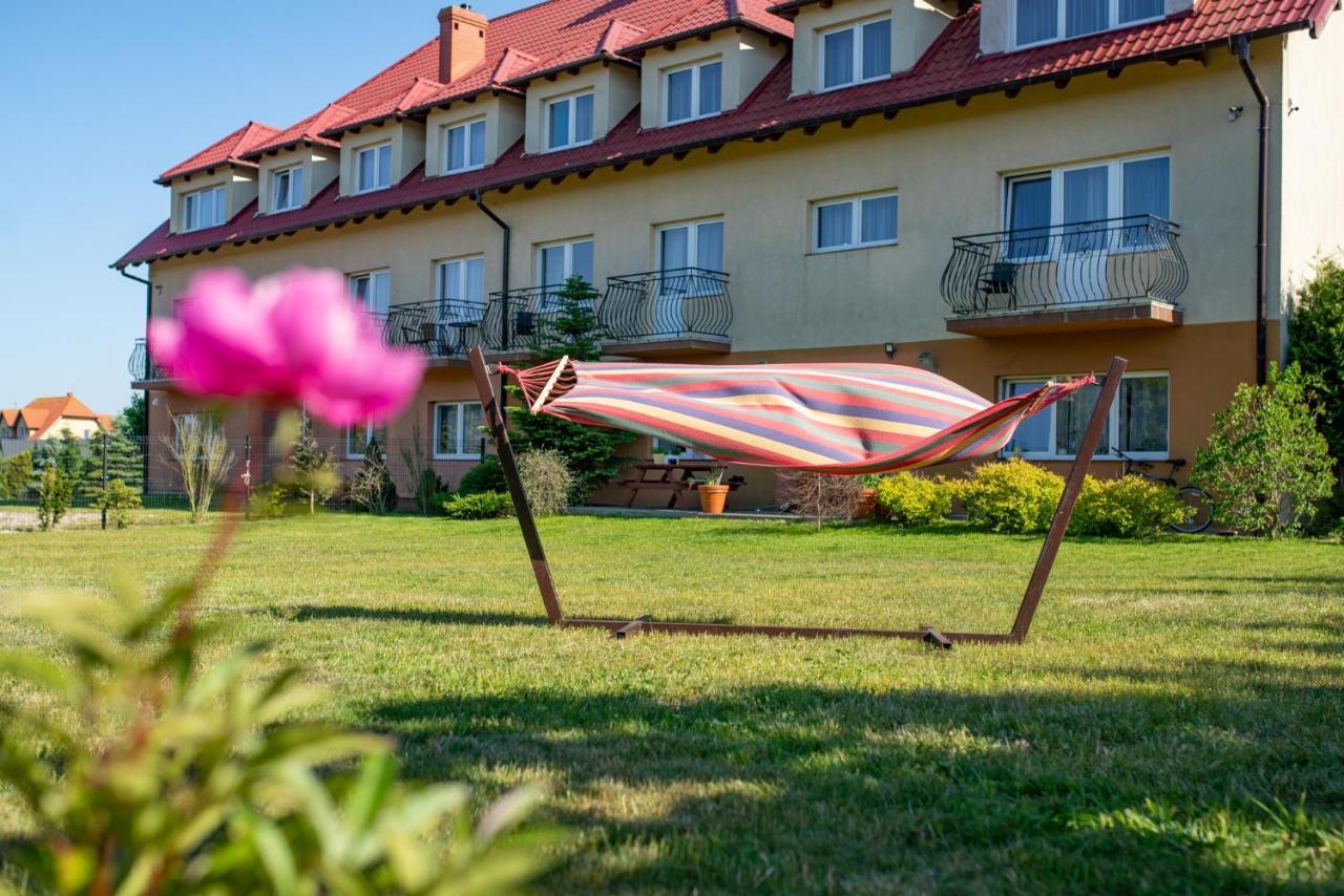 Hotel Promyk Rewal Exteriér fotografie