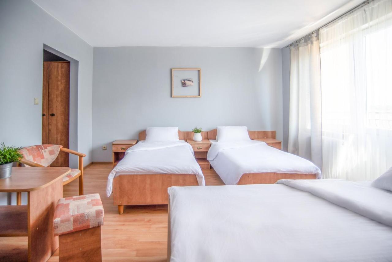 Hotel Promyk Rewal Exteriér fotografie