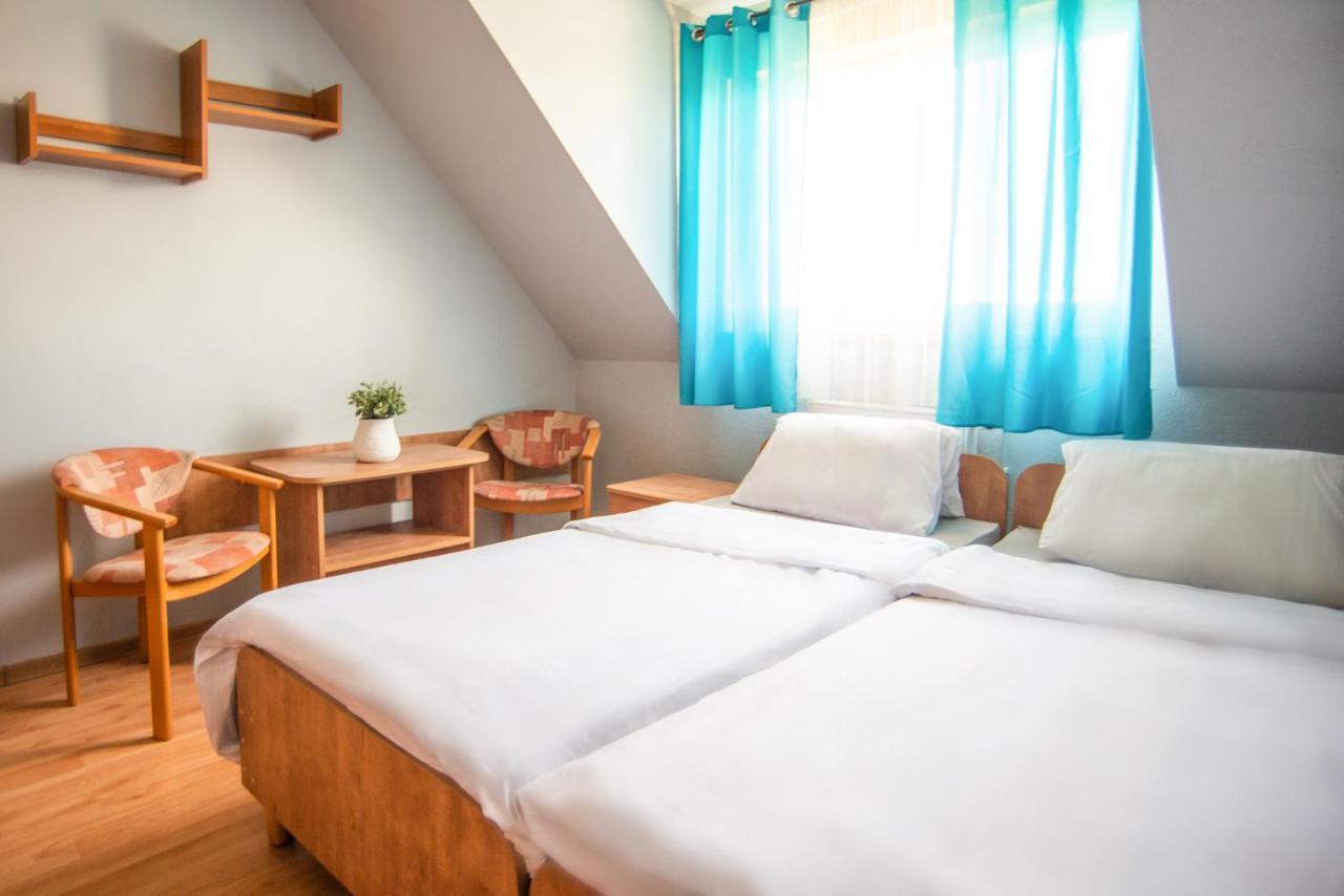 Hotel Promyk Rewal Exteriér fotografie