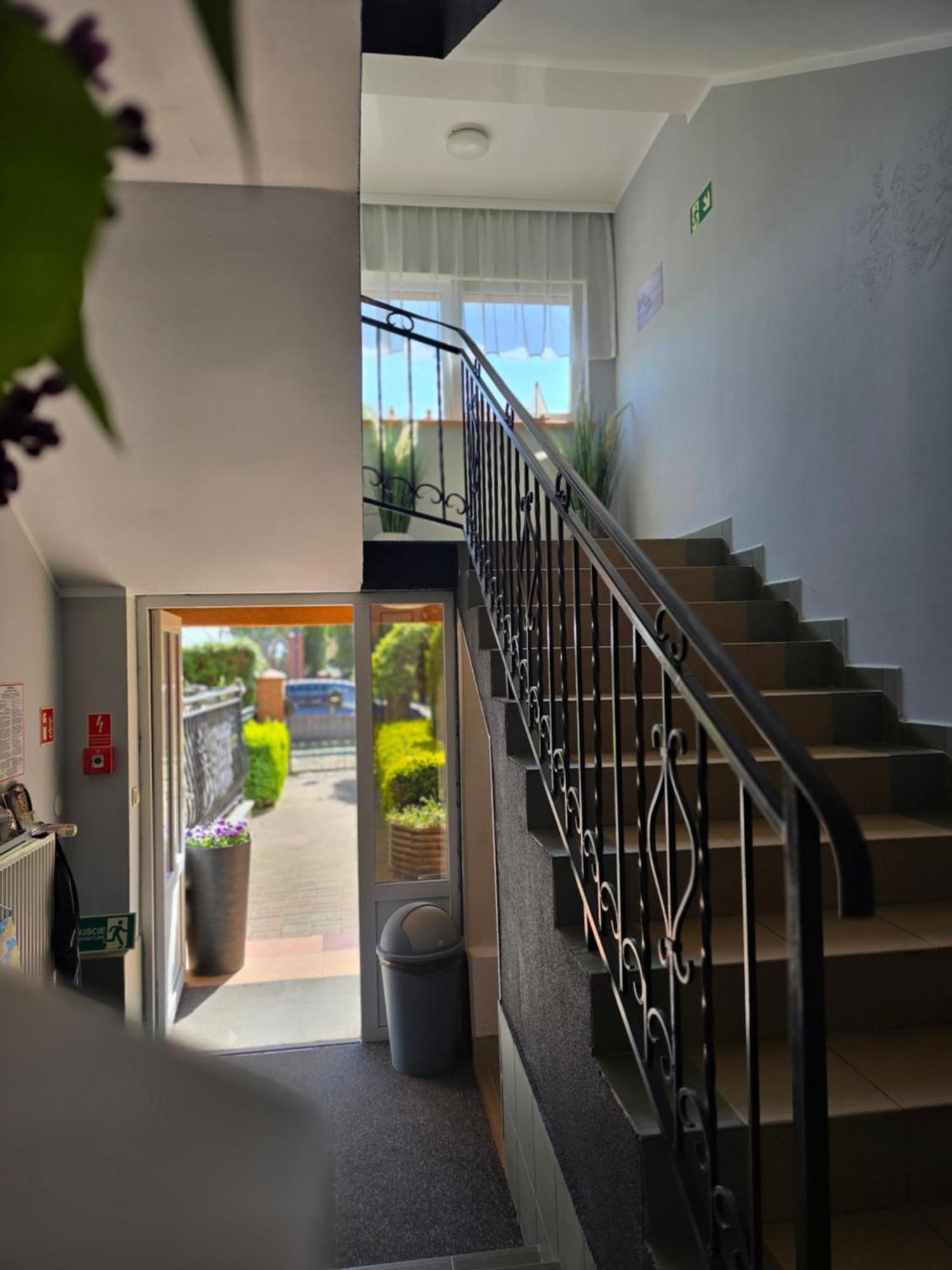 Hotel Promyk Rewal Exteriér fotografie